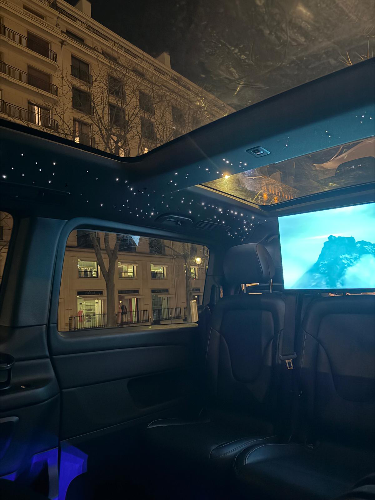 Mercedes Class V - Ciel étoilé avec écran TV